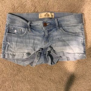 Hollister Light Wash Low Rise Jean Shorts